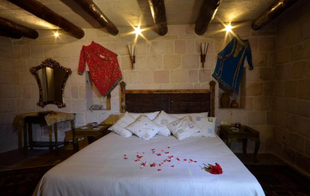 Sinasos Palace Cave Hotel Ürgüp Værelse billede